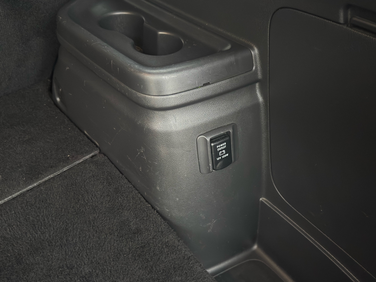 Mitsubishi Outlander PHEV  2022