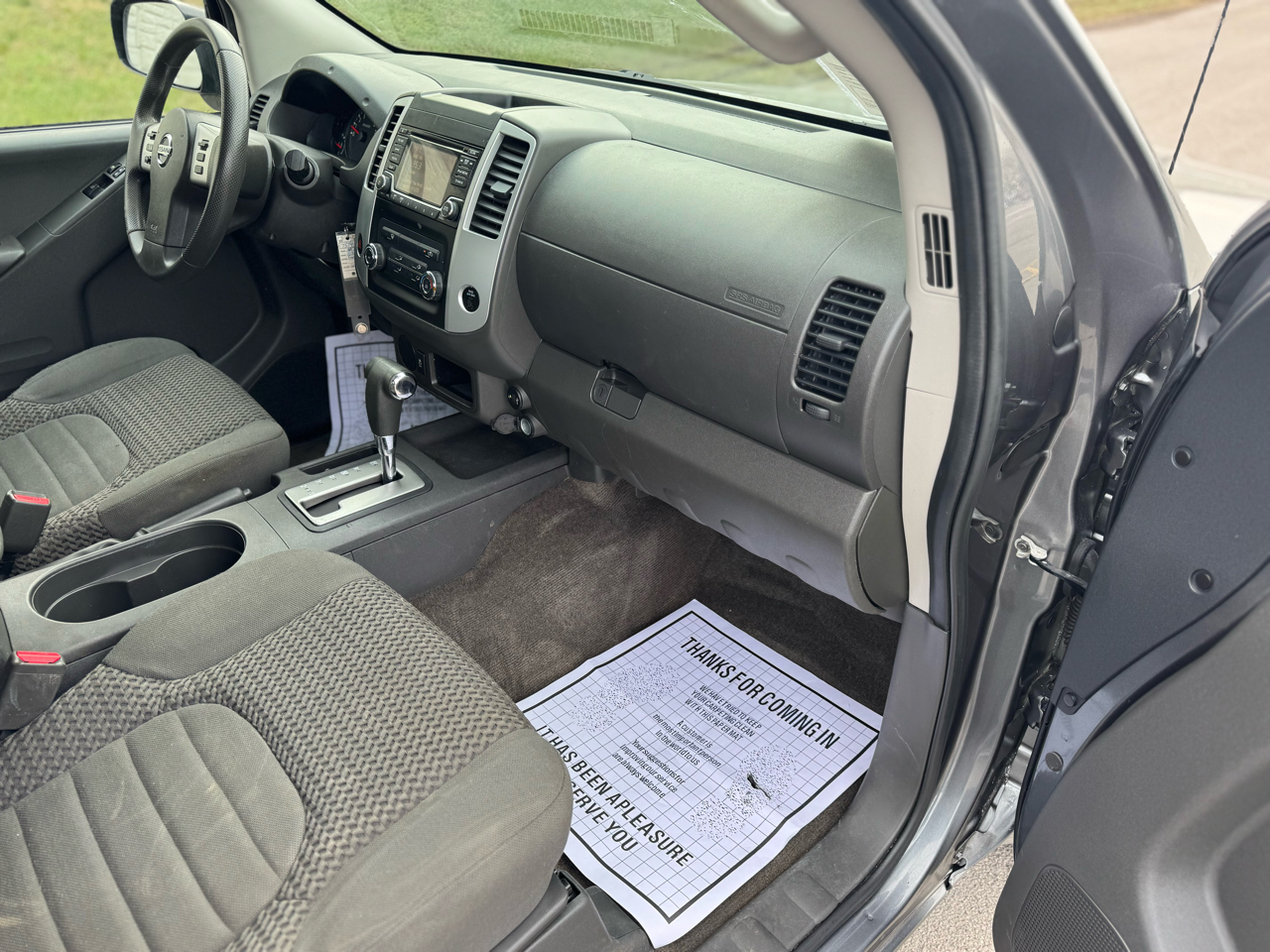 Nissan Frontier  2017