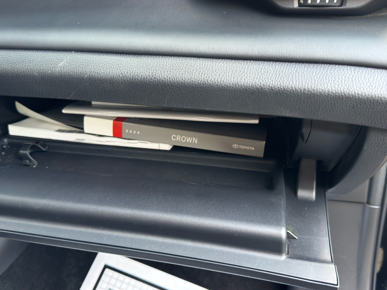 Toyota Crown  2024