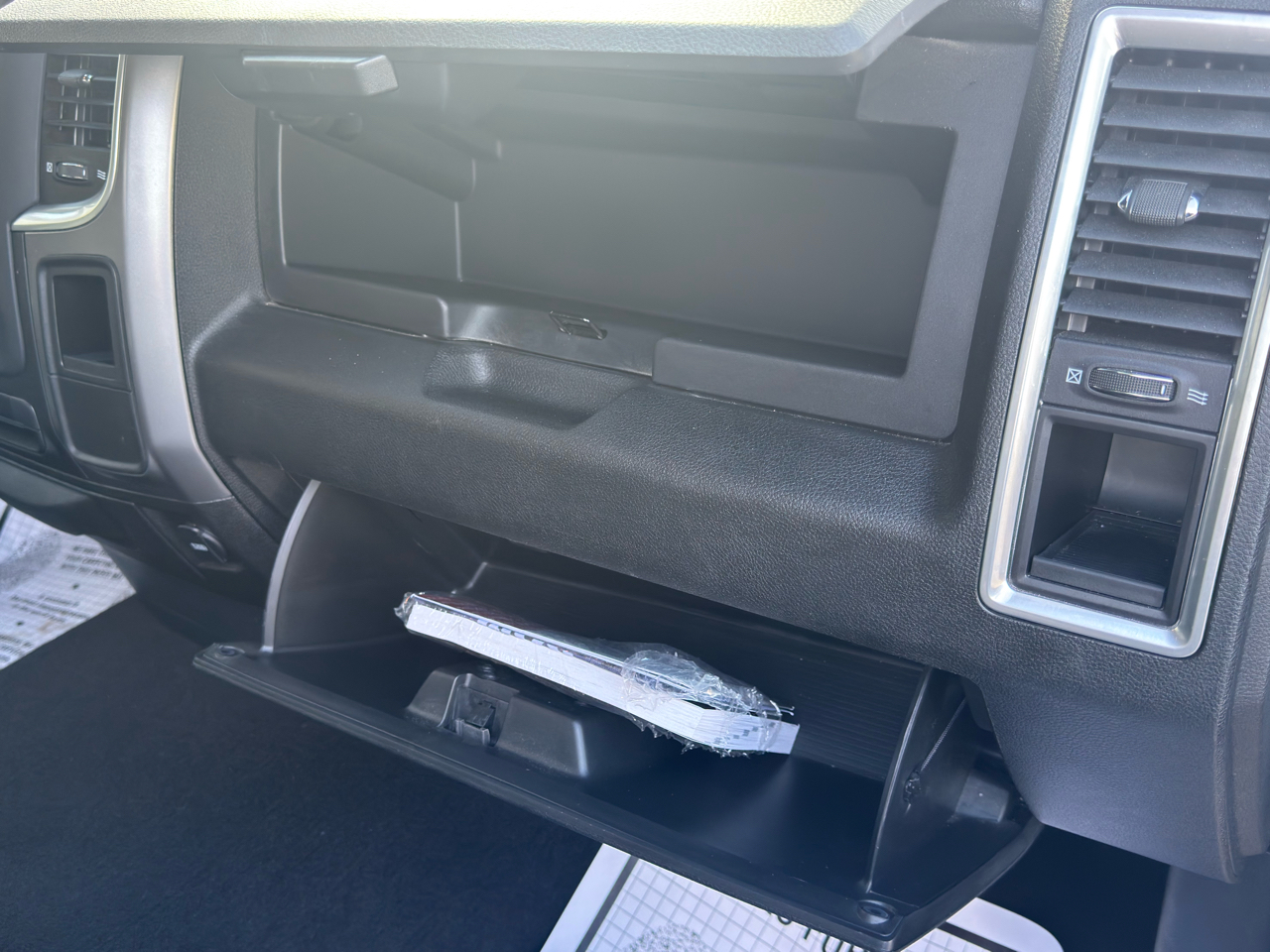 RAM 1500 Classic  2024