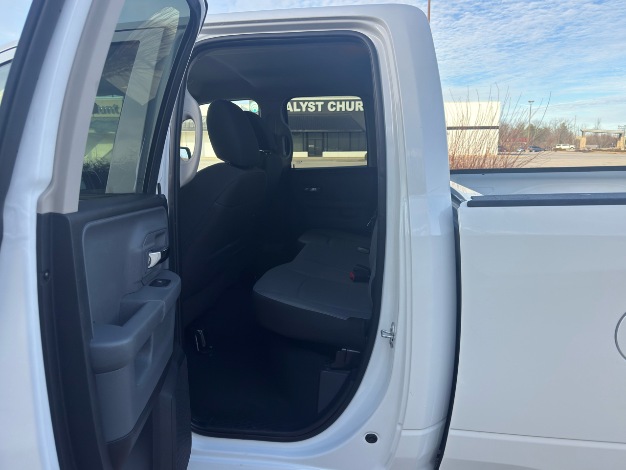 RAM 1500 Classic  2024