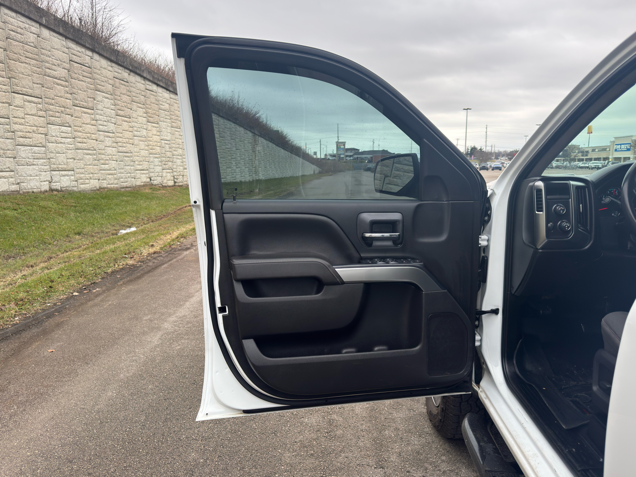 Chevrolet Silverado 1500  2017