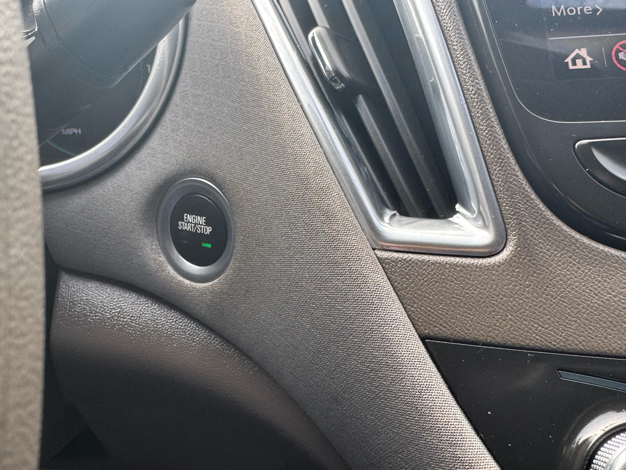 Chevrolet Malibu  2020