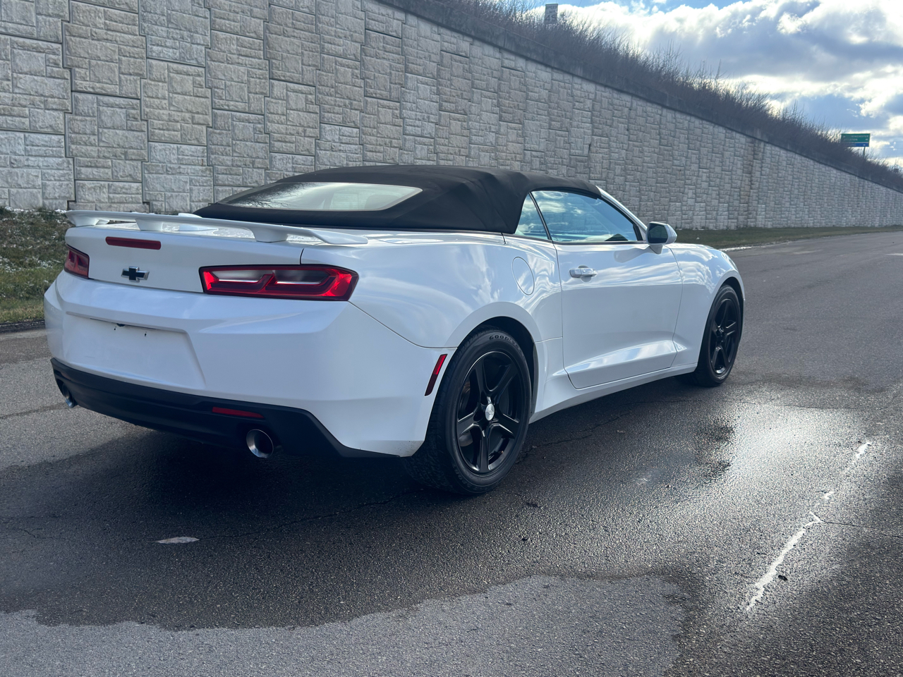 Chevrolet Camaro  2017