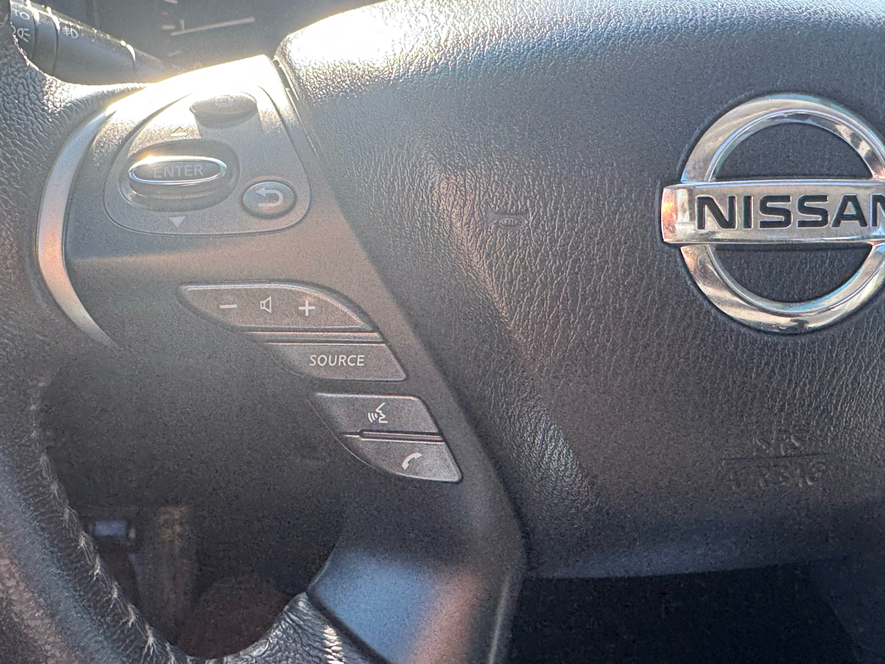 Nissan Pathfinder  2015