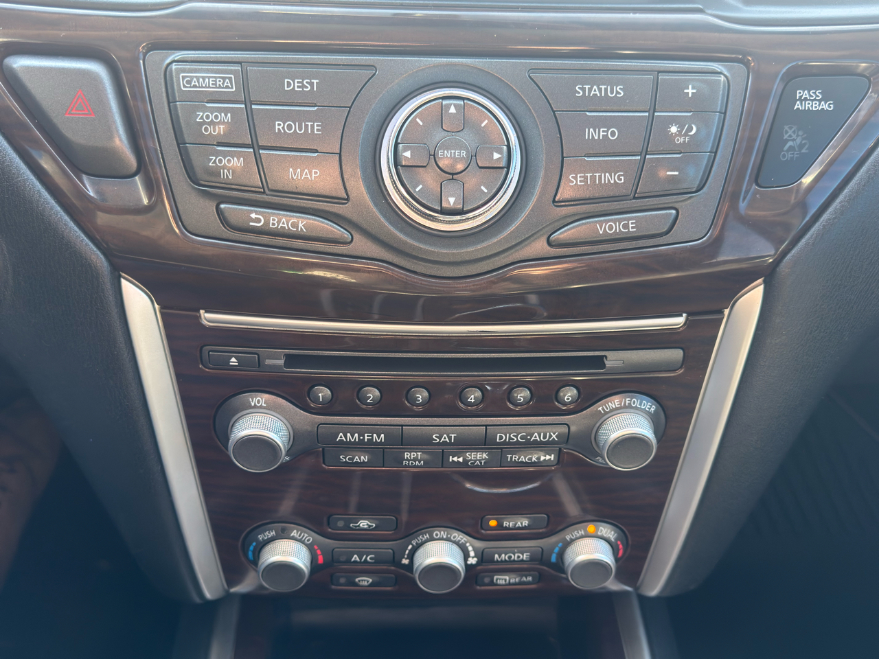 Nissan Pathfinder  2015