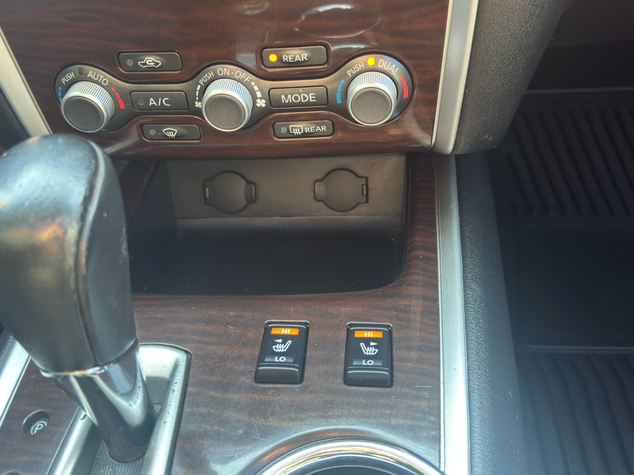 Nissan Pathfinder  2015