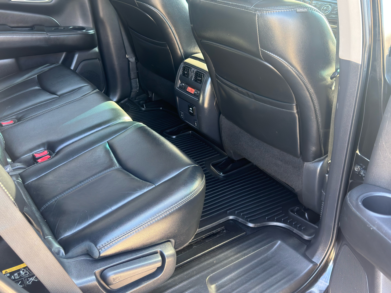 Nissan Pathfinder  2015