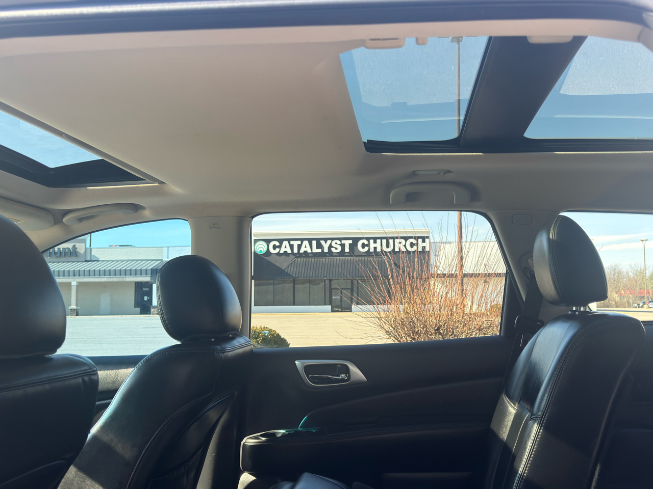 Nissan Pathfinder  2015