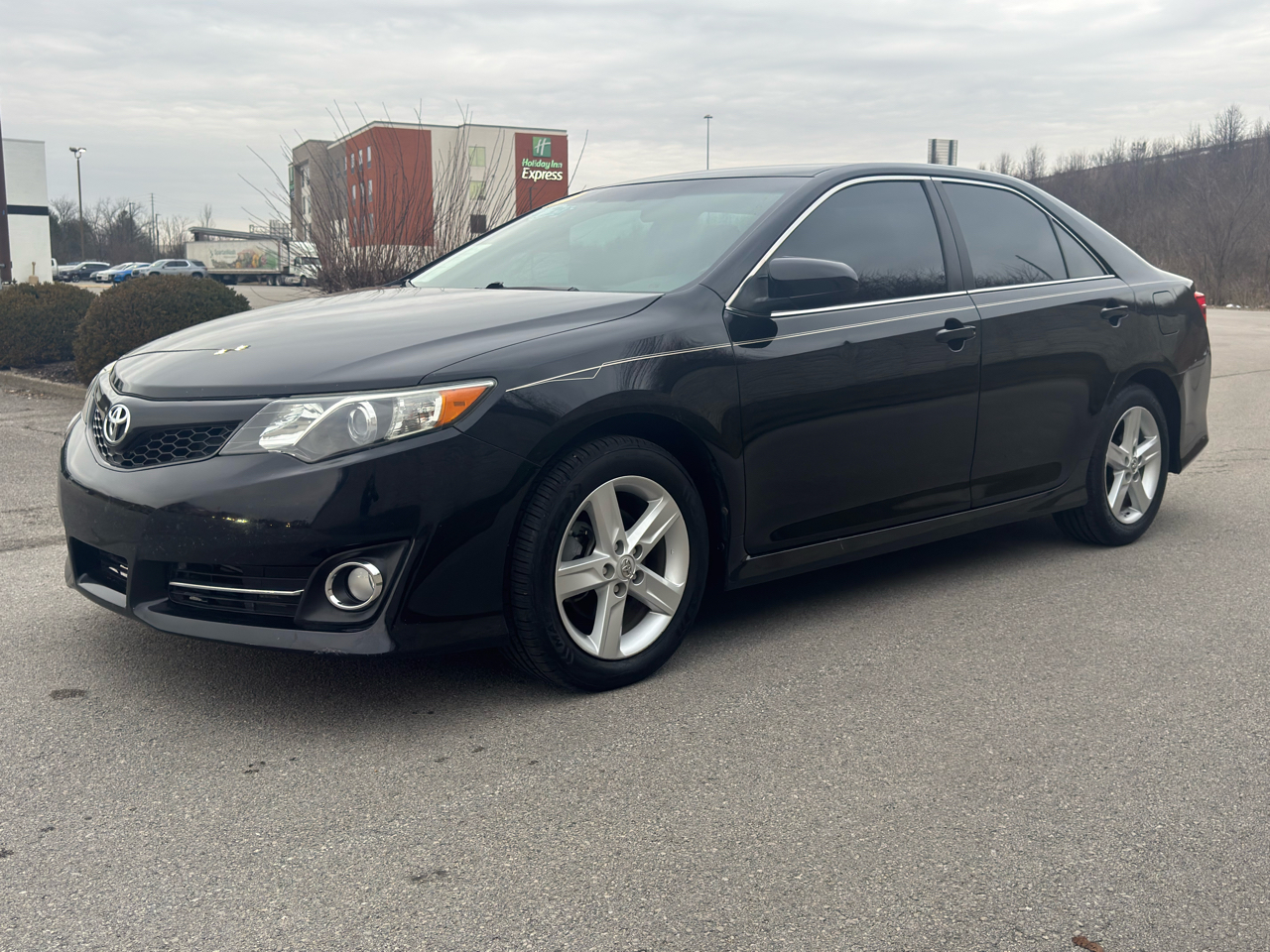 Toyota Camry  2014