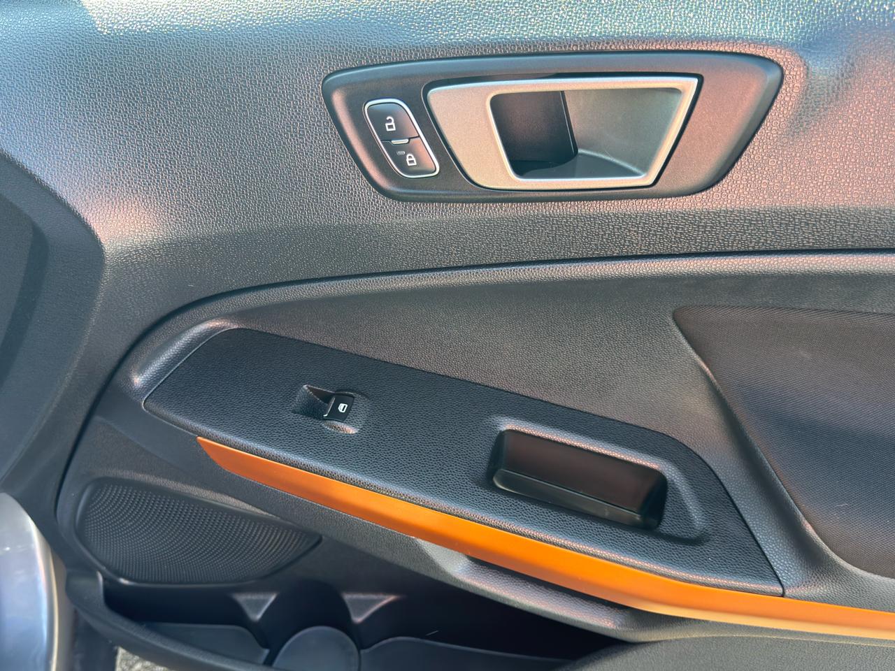 Ford EcoSport SE 2021