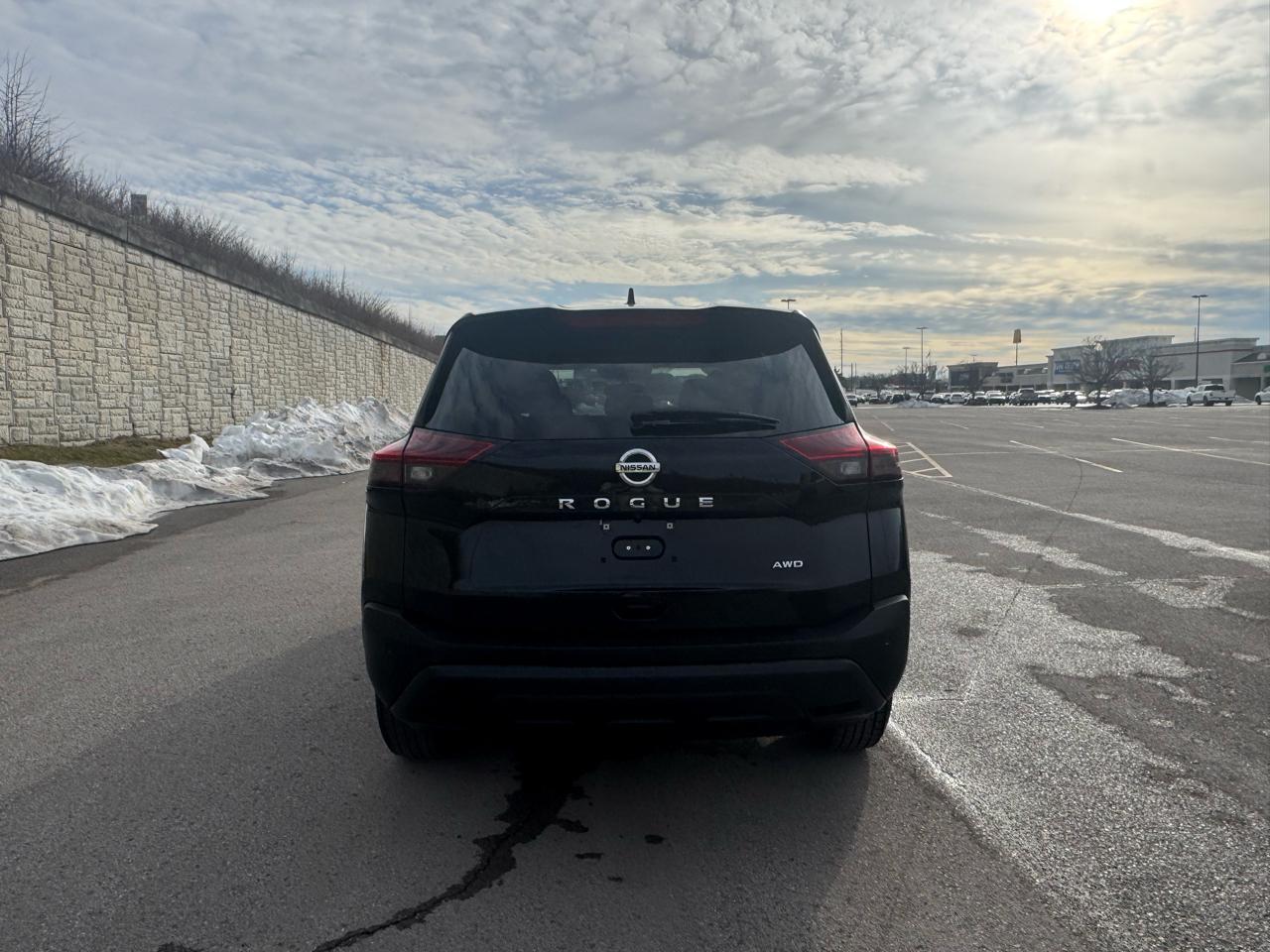 Nissan Rogue  2021