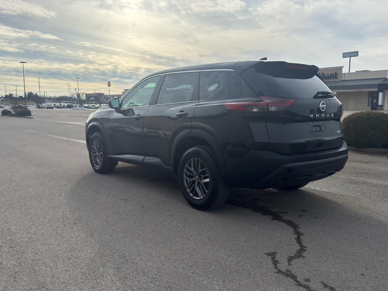 Nissan Rogue  2021