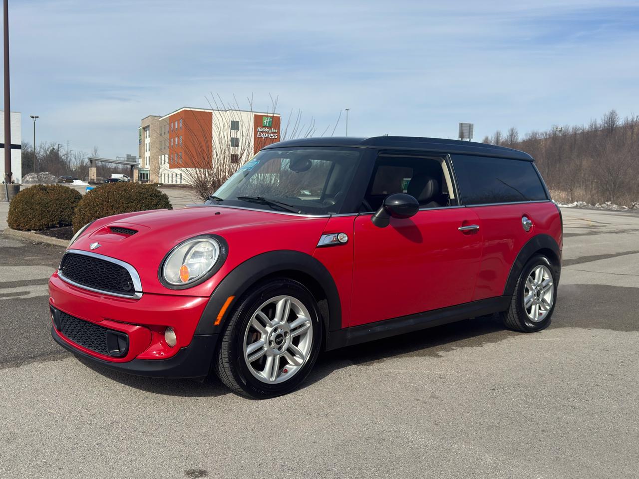 MINI Cooper Clubman S 2011