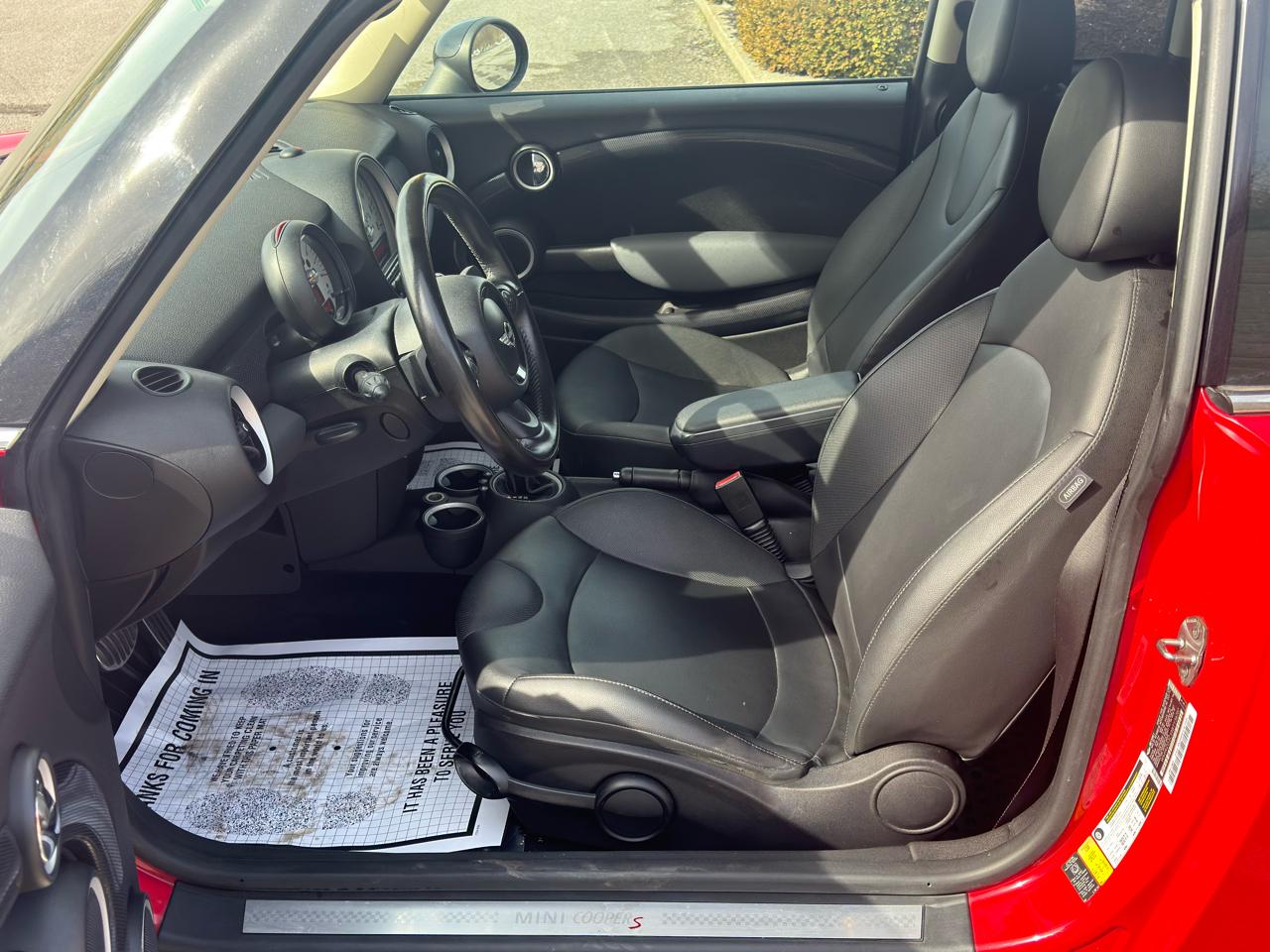 MINI Cooper Clubman S 2011