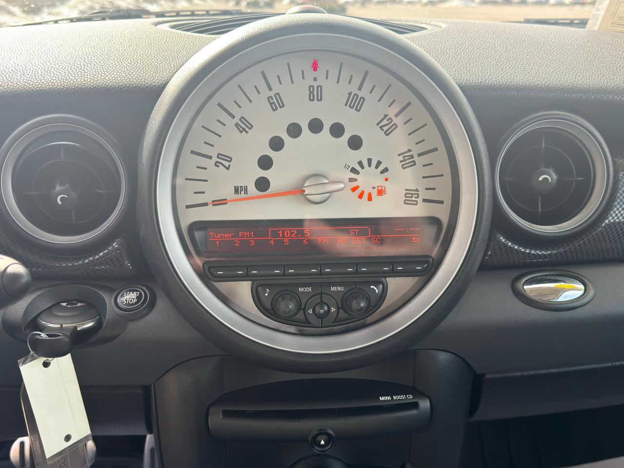 MINI Cooper Clubman S 2011