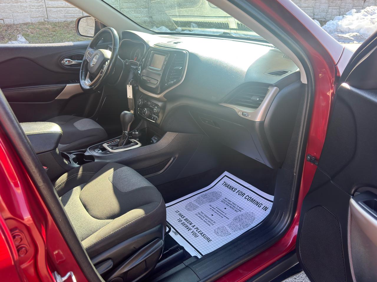 Jeep Cherokee Sport 2017
