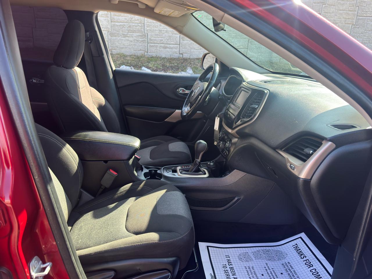 Jeep Cherokee Sport 2017