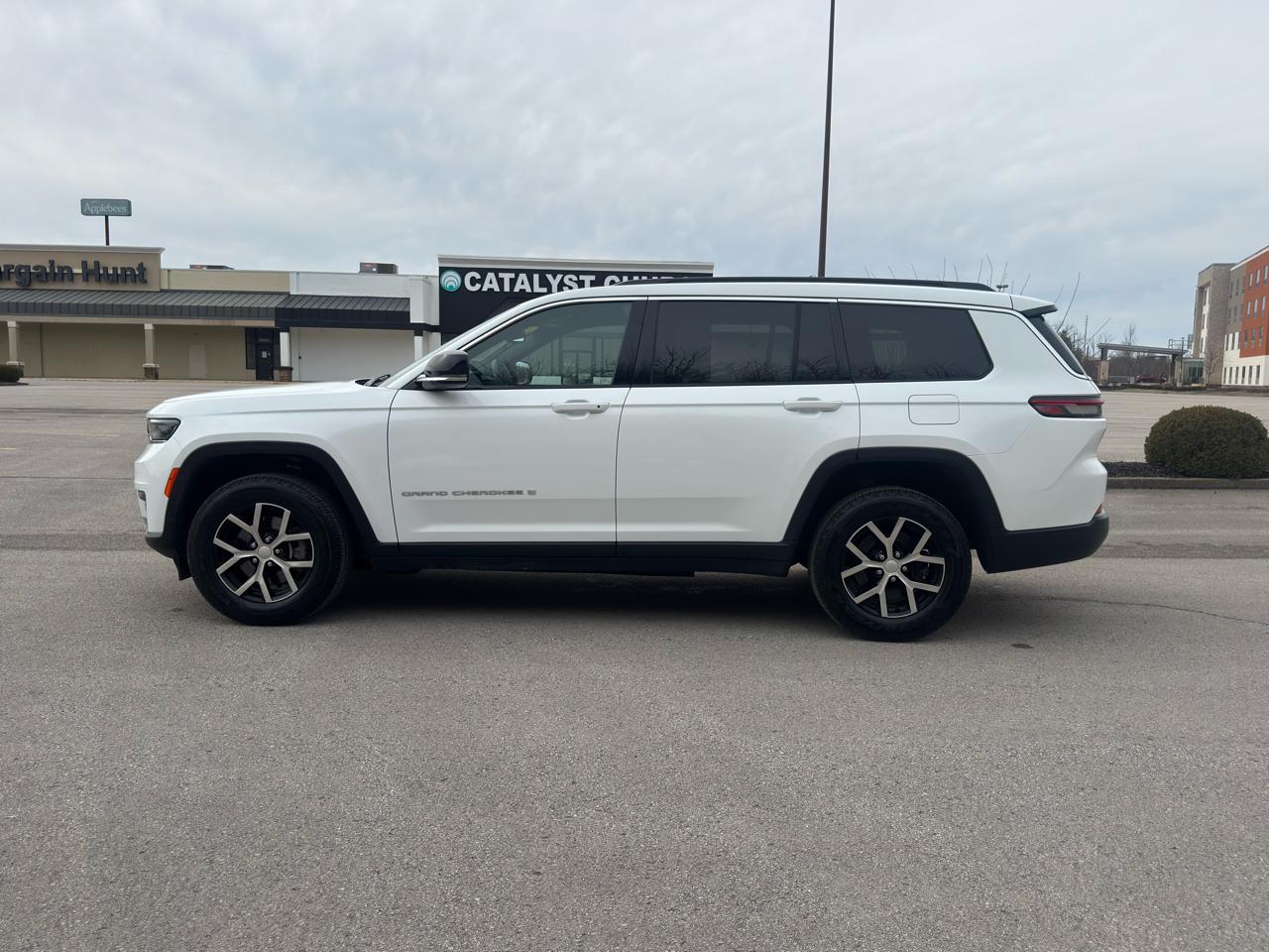 Jeep Grand Cherokee L  2024