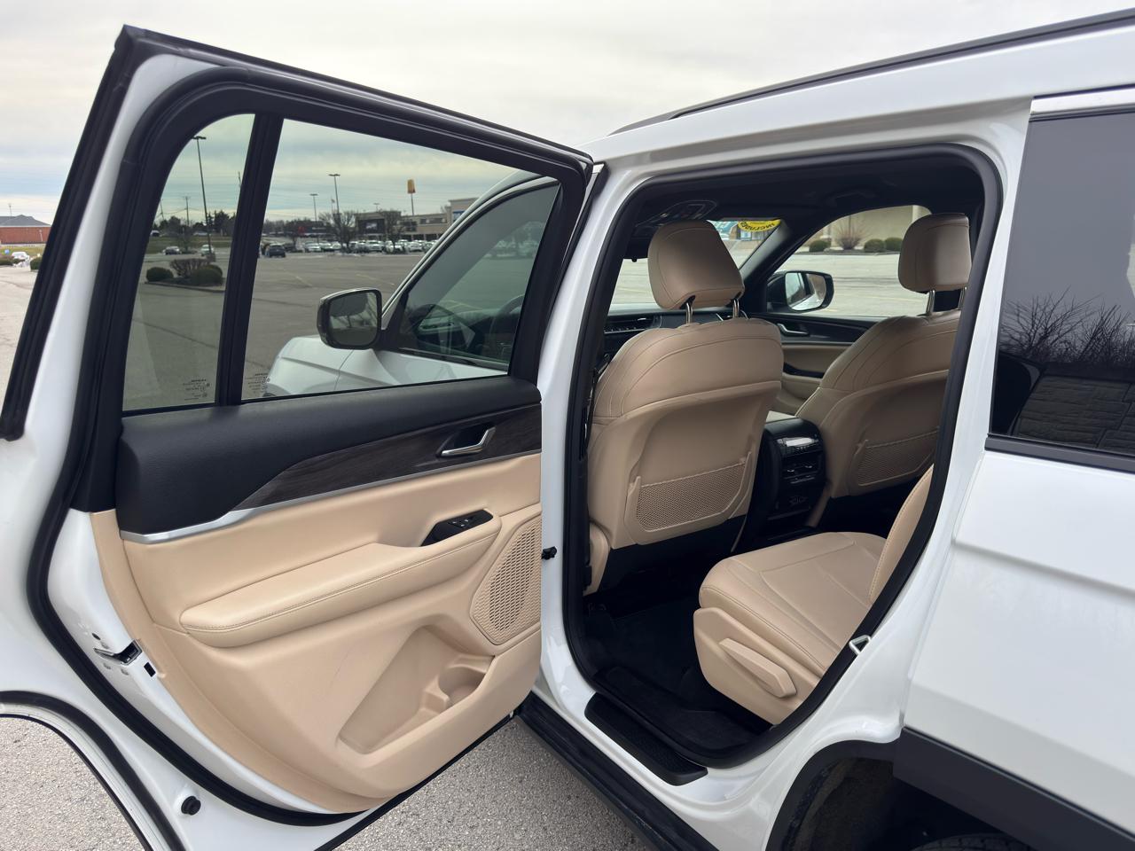 Jeep Grand Cherokee L  2024