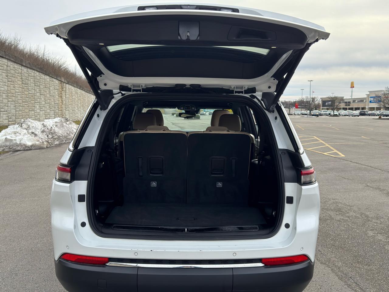 Jeep Grand Cherokee L  2024