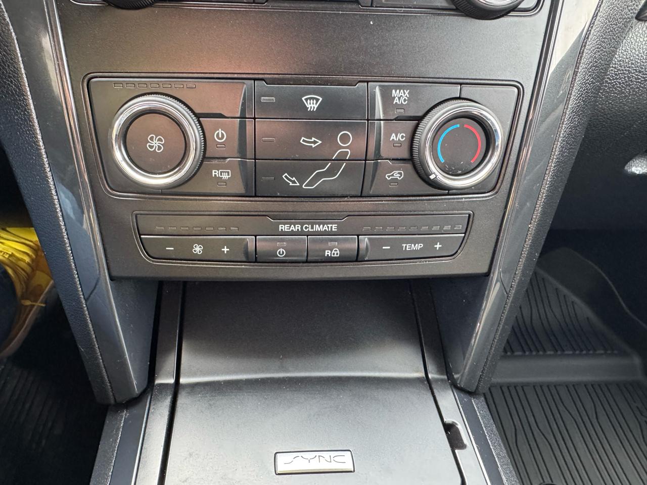 Ford Explorer XLT 2018