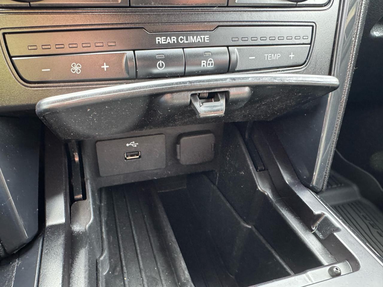 Ford Explorer XLT 2018