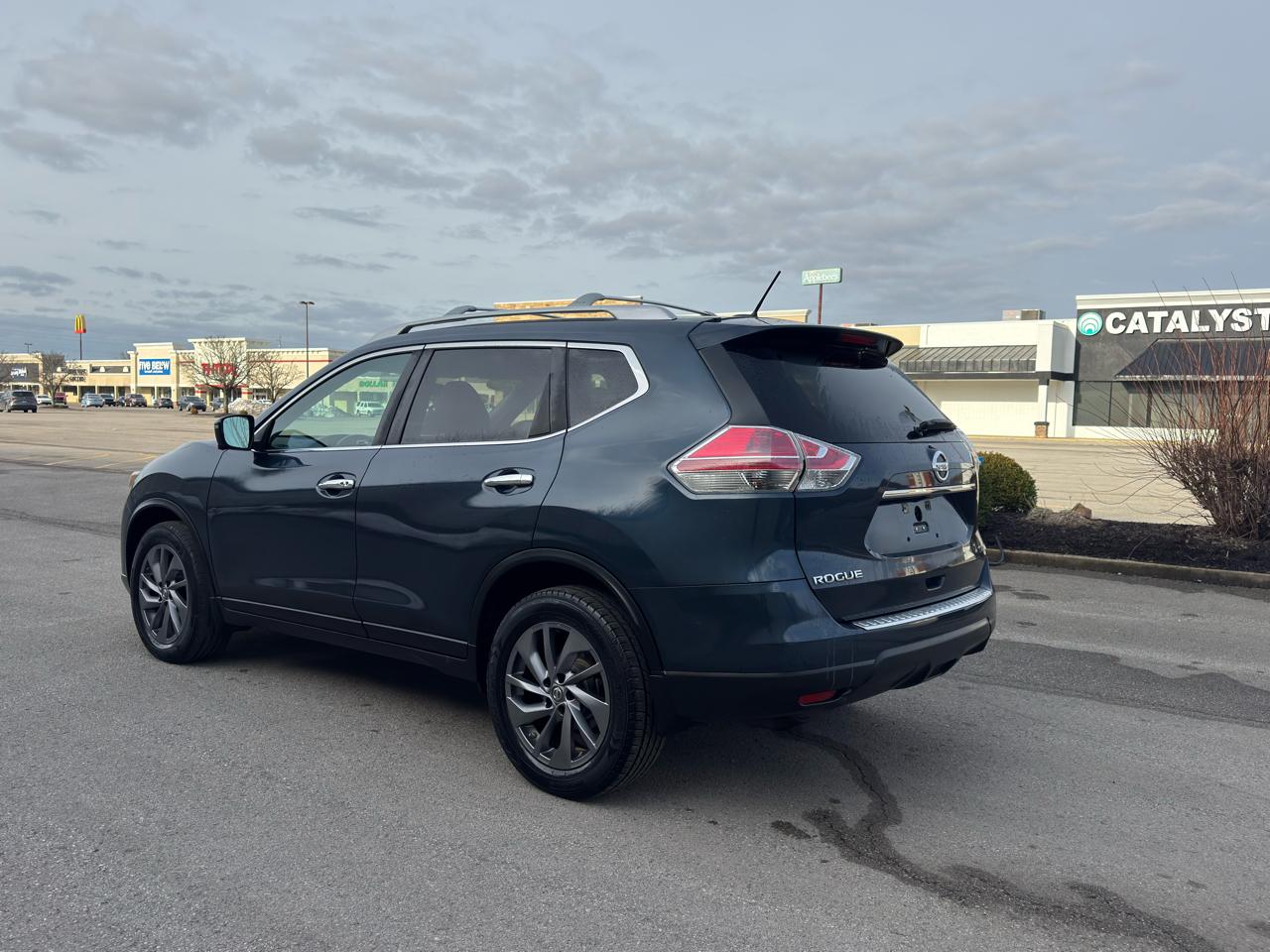 Nissan Rogue  2016