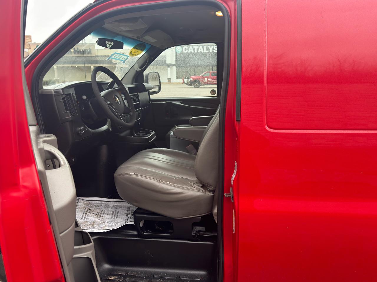 Chevrolet Express Cargo Van  2014