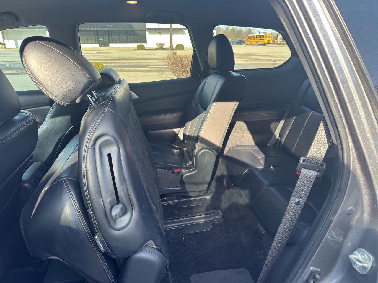 Nissan Pathfinder  2020