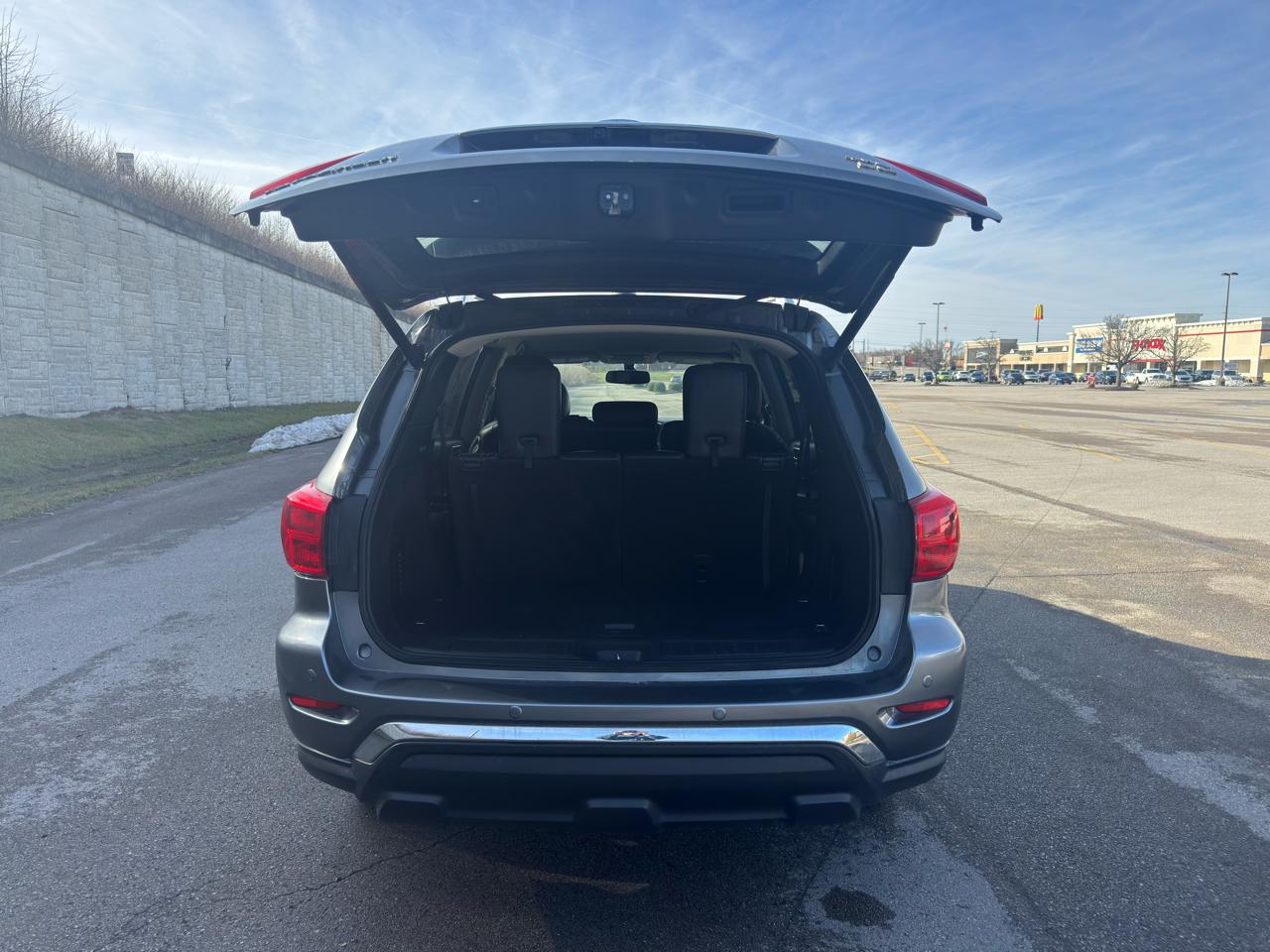 Nissan Pathfinder  2020