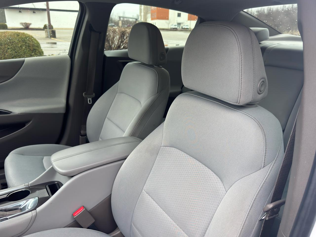 Chevrolet Malibu  2016