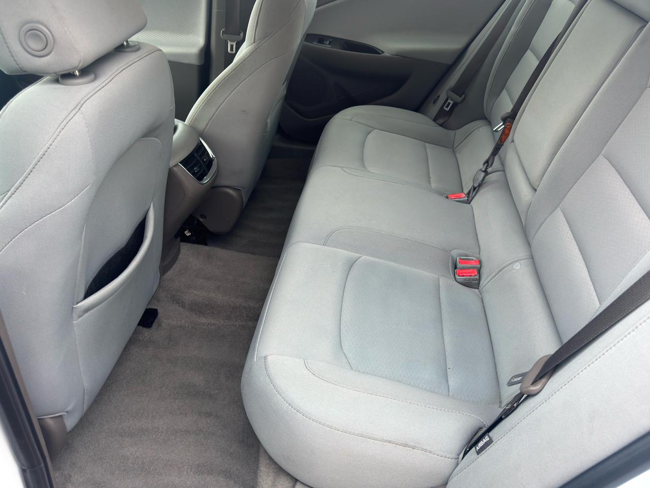 Chevrolet Malibu  2016