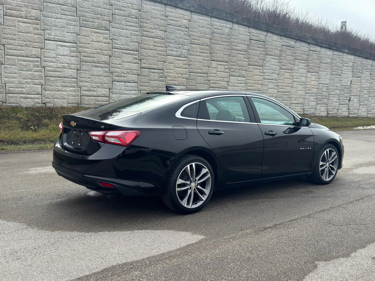 Chevrolet Malibu  2021