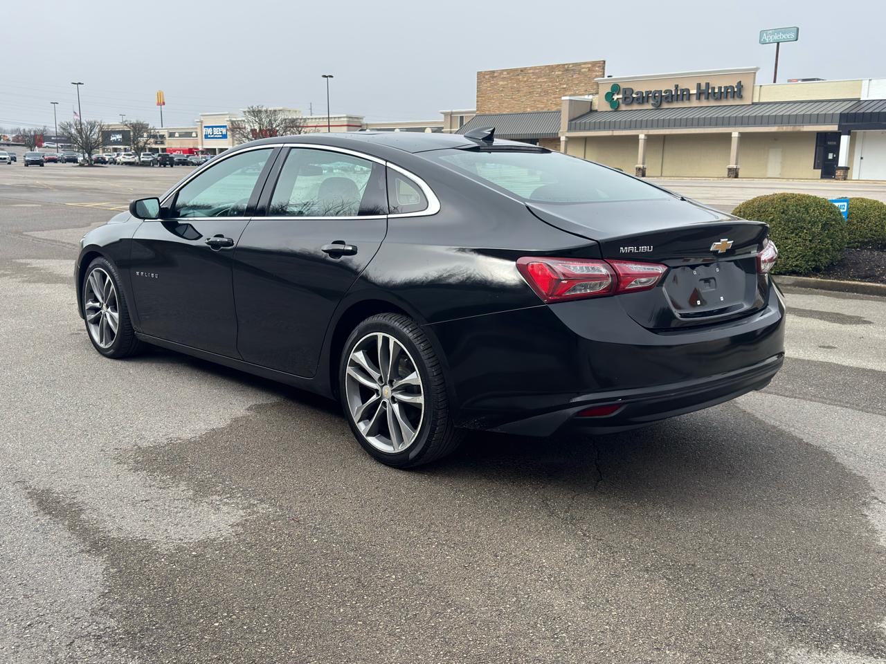 Chevrolet Malibu  2021