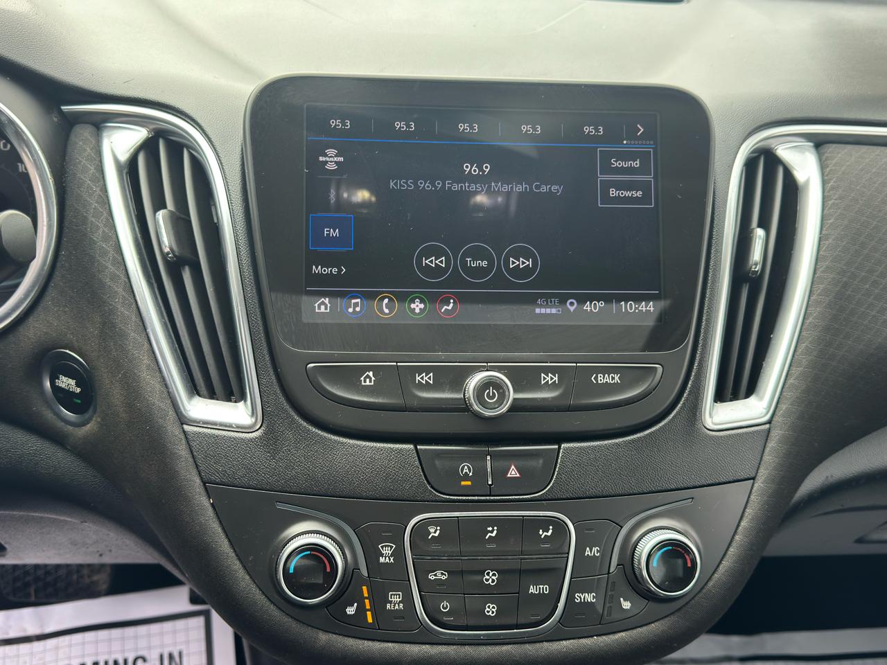 Chevrolet Malibu  2021