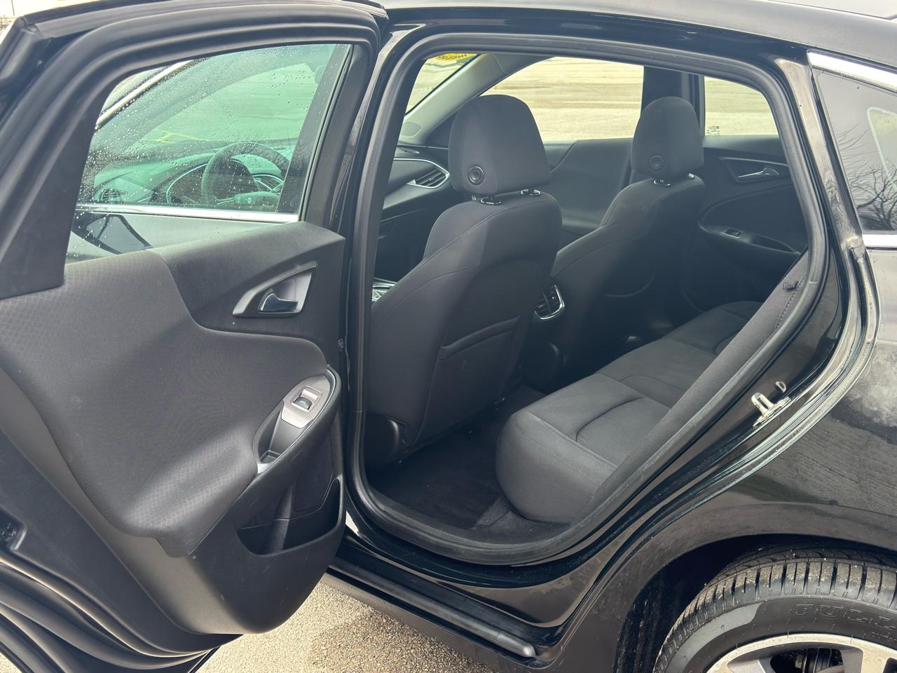 Chevrolet Malibu  2021