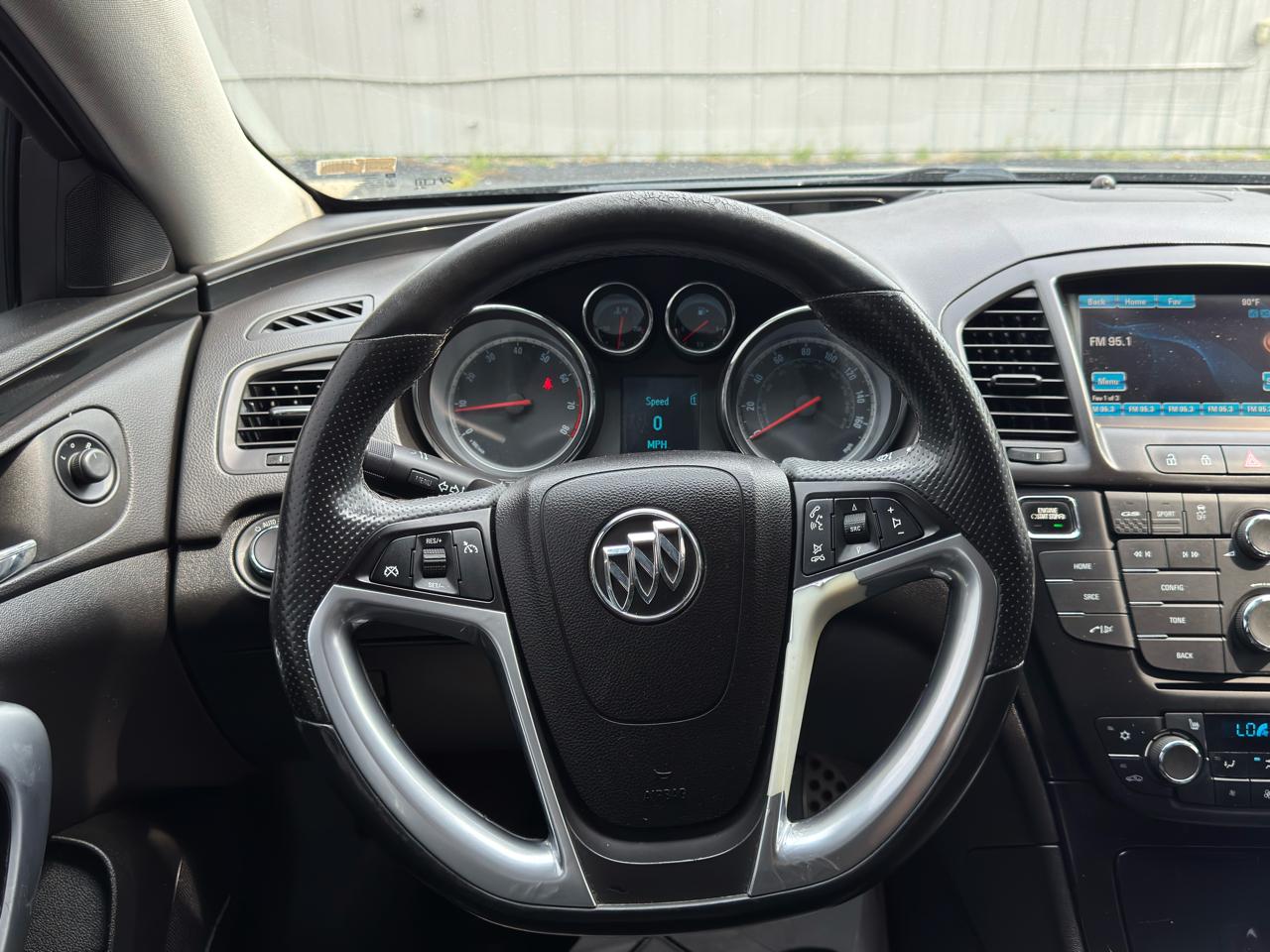 Buick Regal  2012