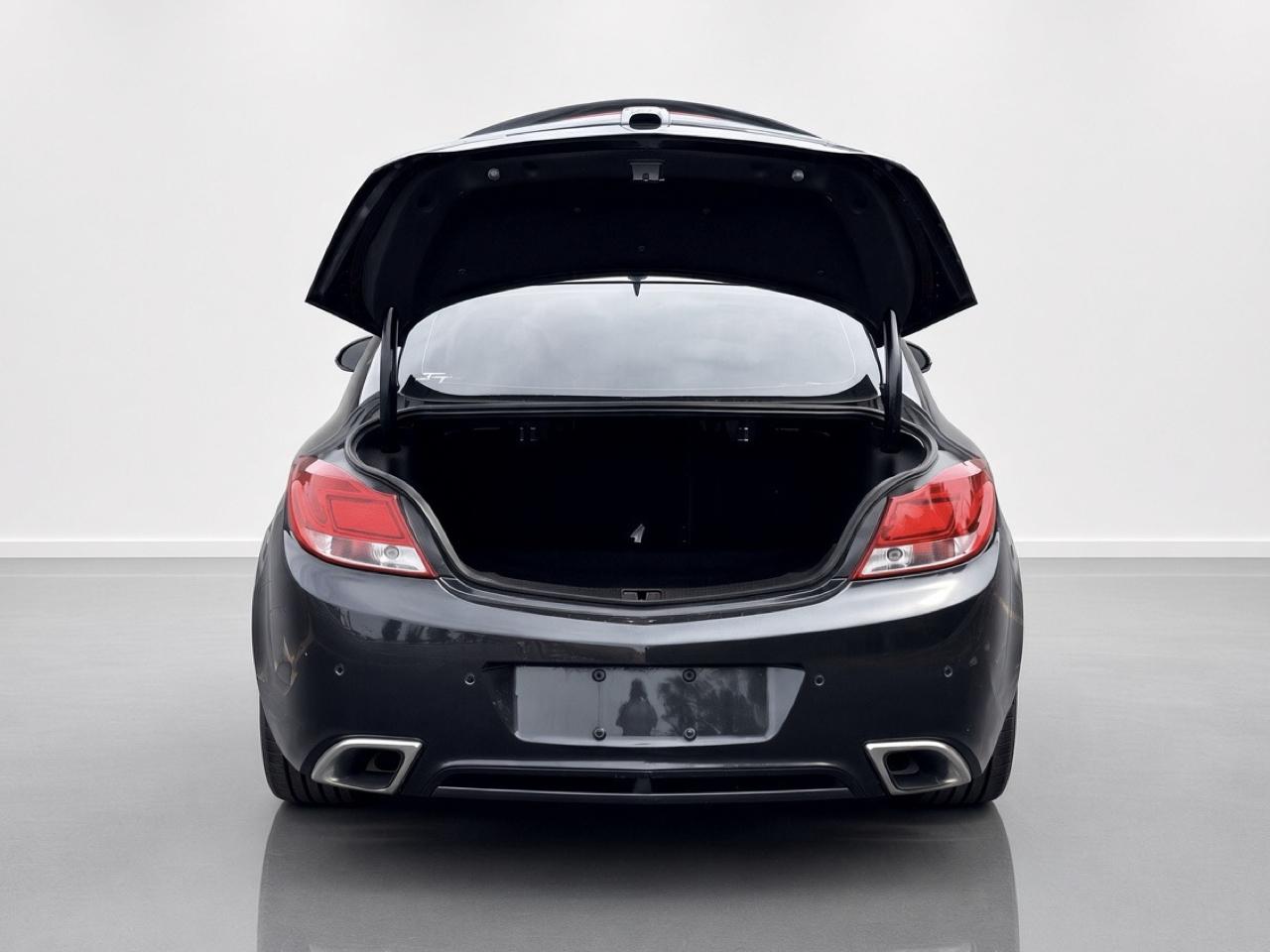 Buick Regal  2012