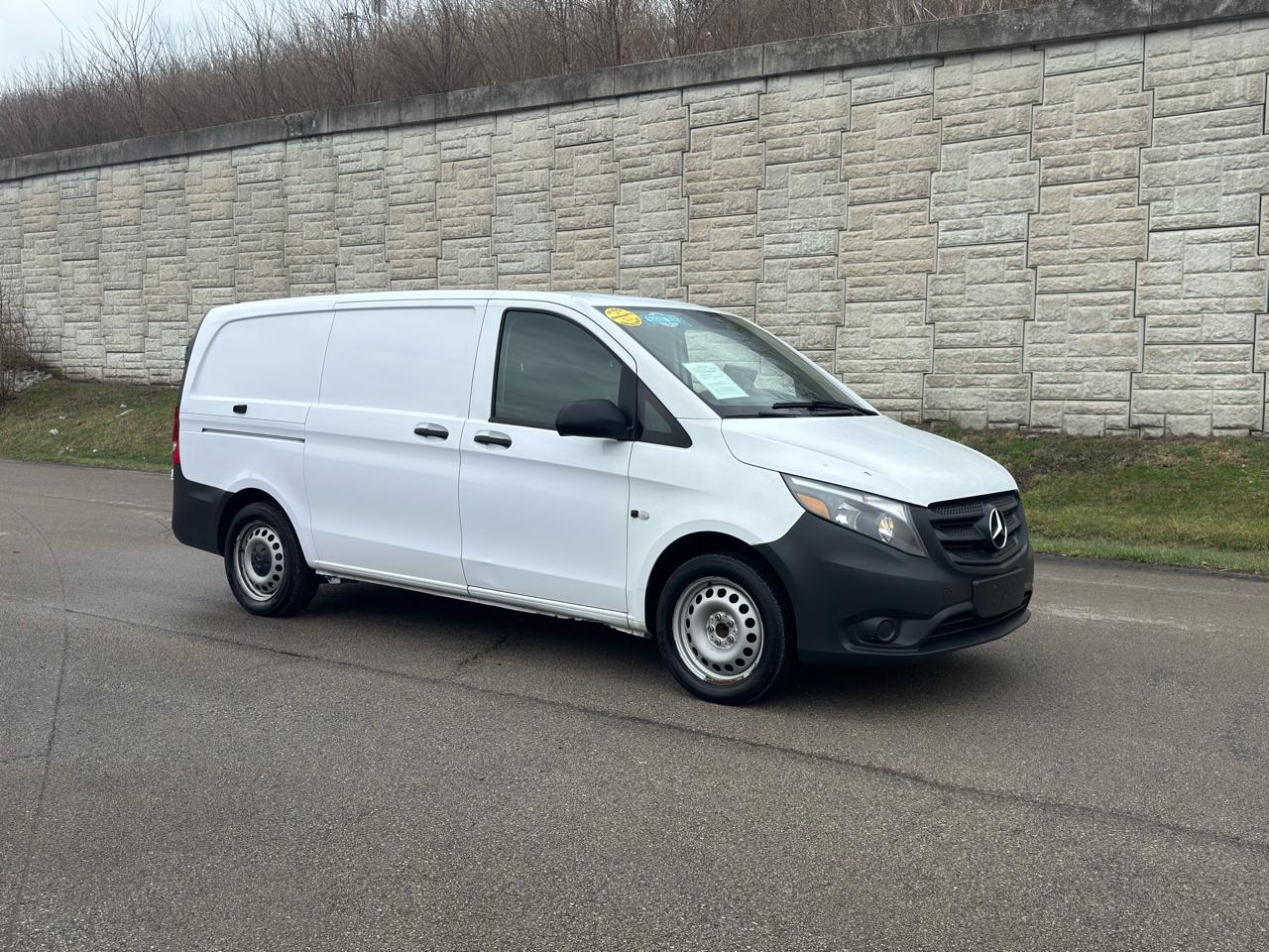 Mercedes-Benz Metris Cargo Van  2016