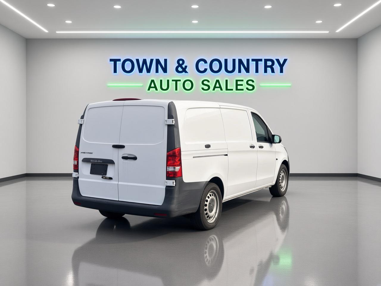 Mercedes-Benz Metris Cargo Van  2016