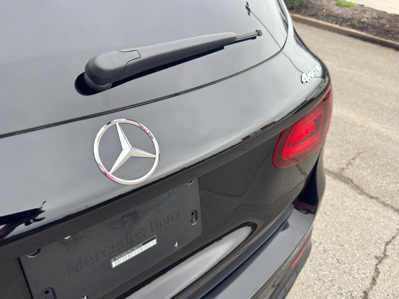 Mercedes-Benz GLC  2022