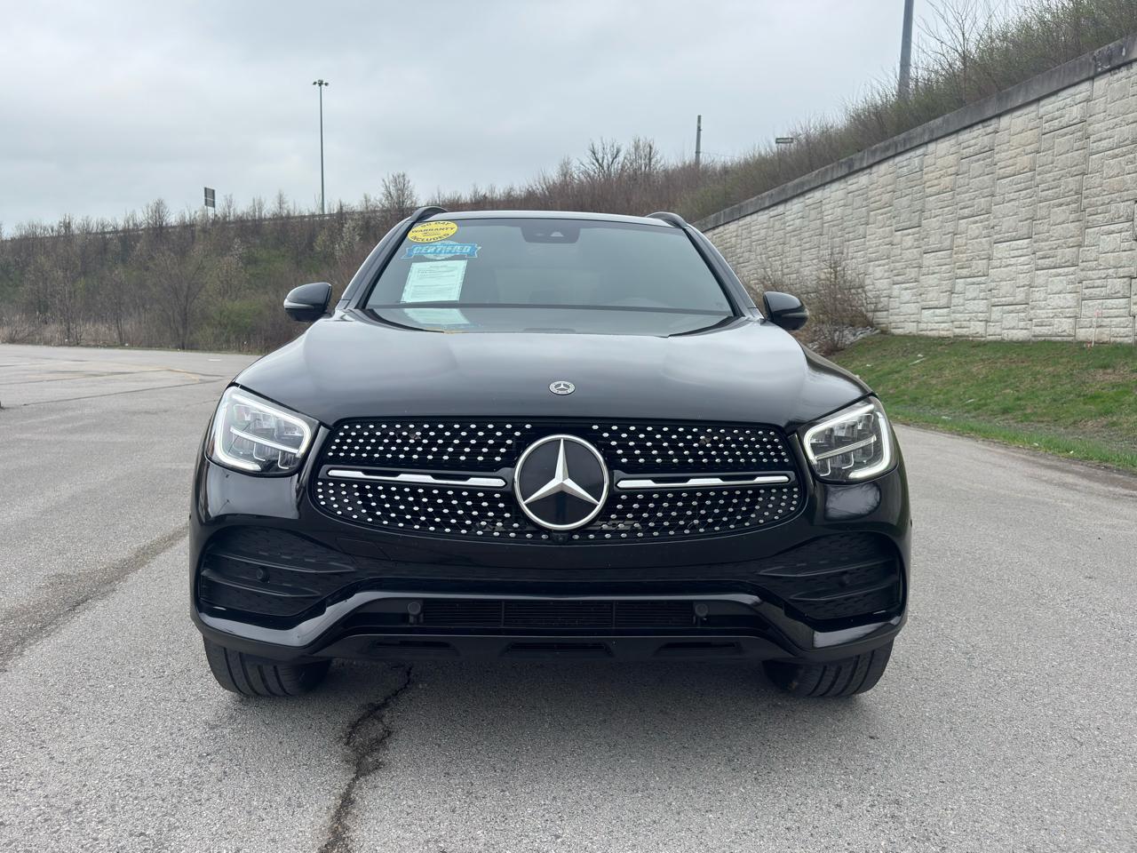 Mercedes-Benz GLC  2022
