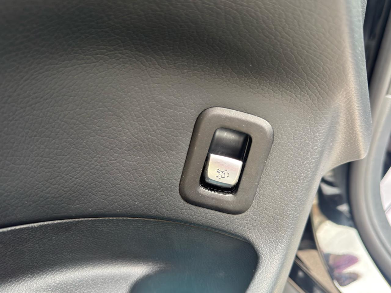 Mercedes-Benz GLC  2022