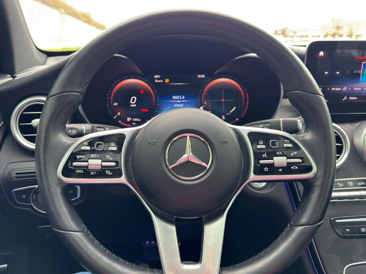 Mercedes-Benz GLC  2022