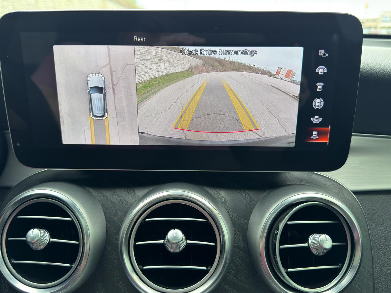 Mercedes-Benz GLC  2022