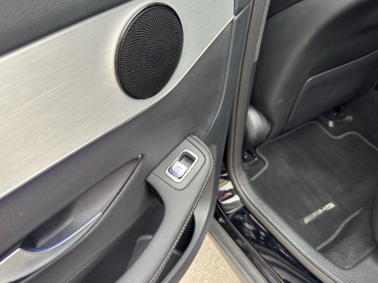 Mercedes-Benz GLC  2022