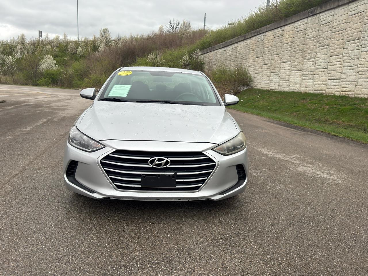 Hyundai Elantra  2018