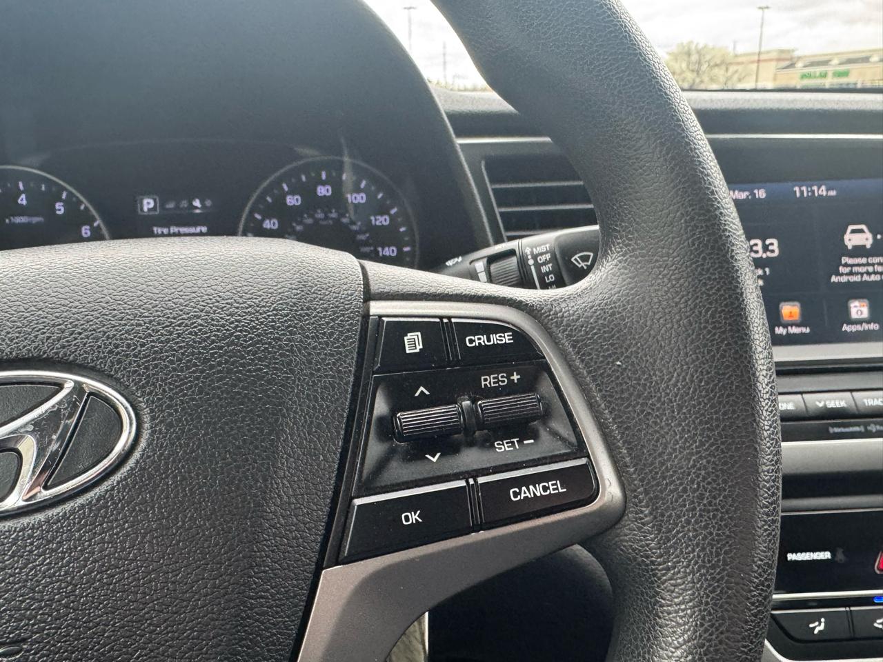 Hyundai Elantra  2018