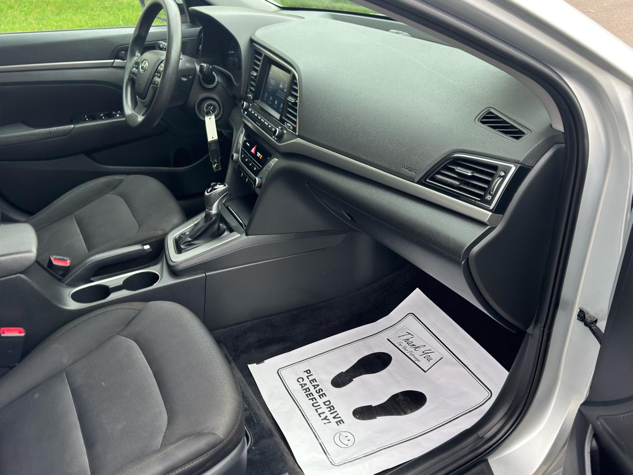 Hyundai Elantra  2018